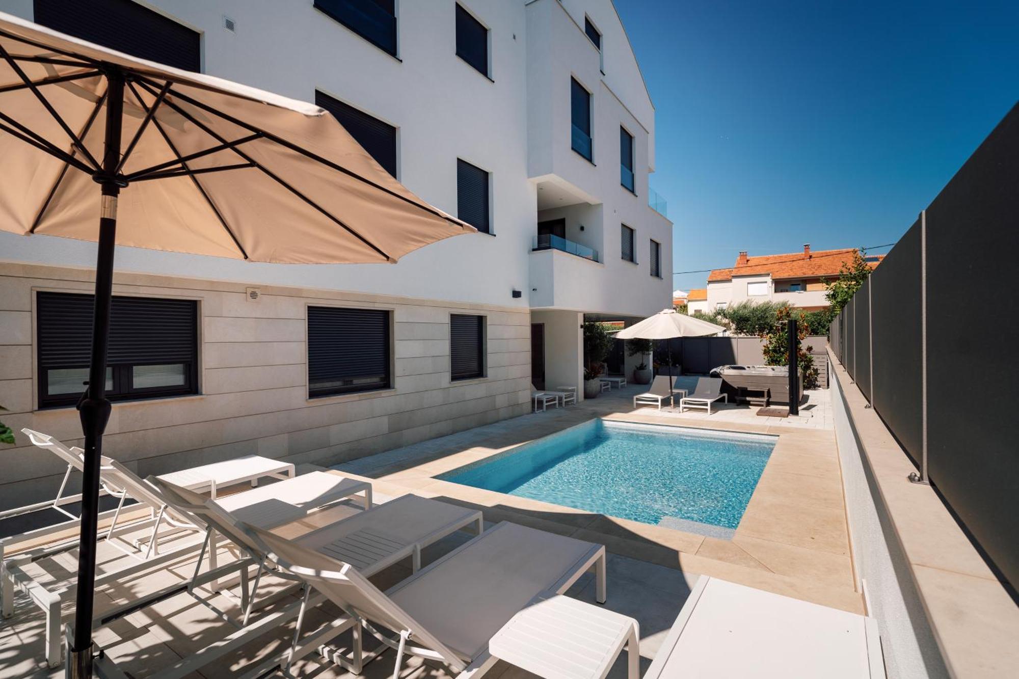 Adria Concept Suites Zadar Bagian luar foto