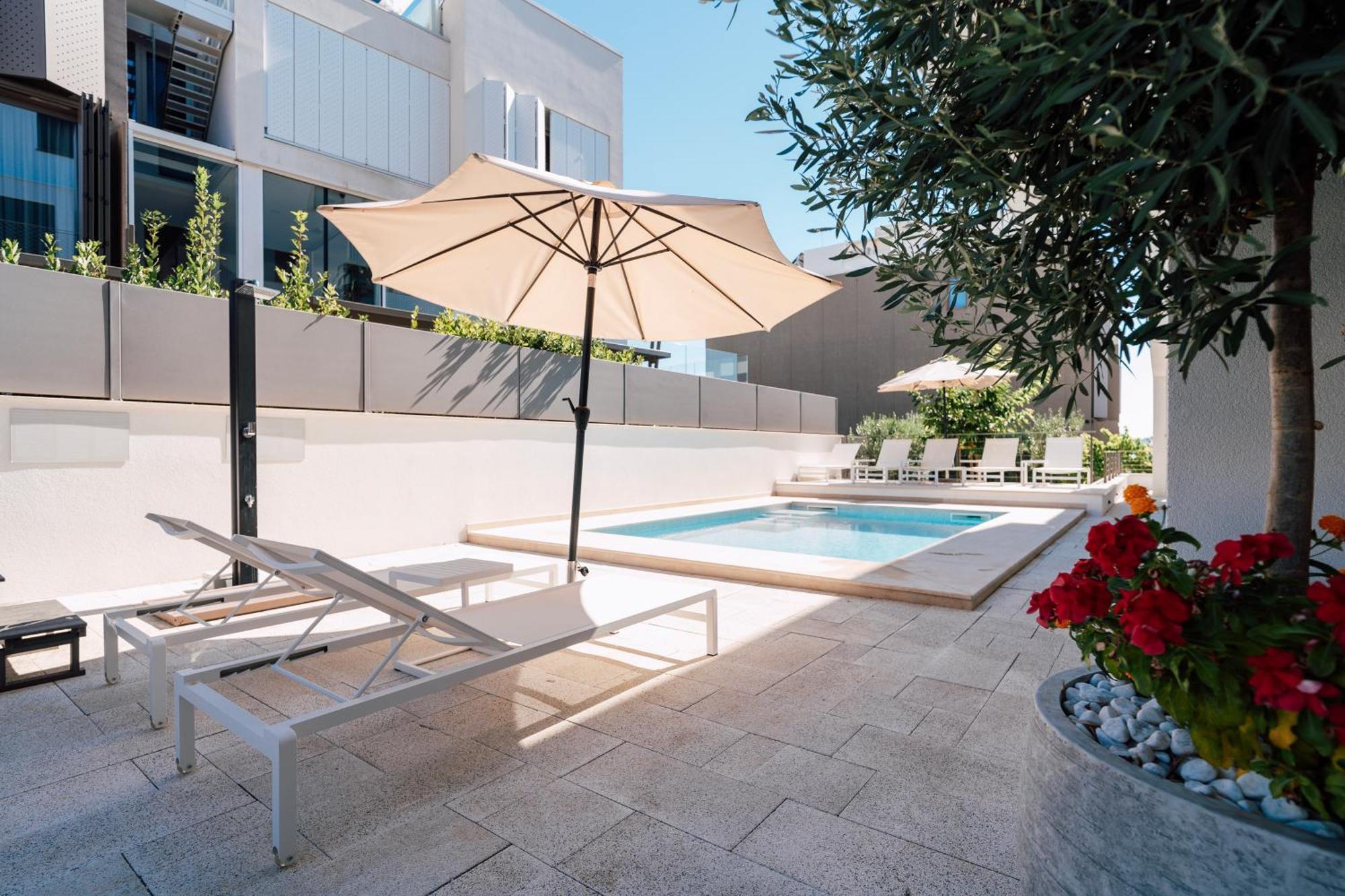 Adria Concept Suites Zadar Bagian luar foto