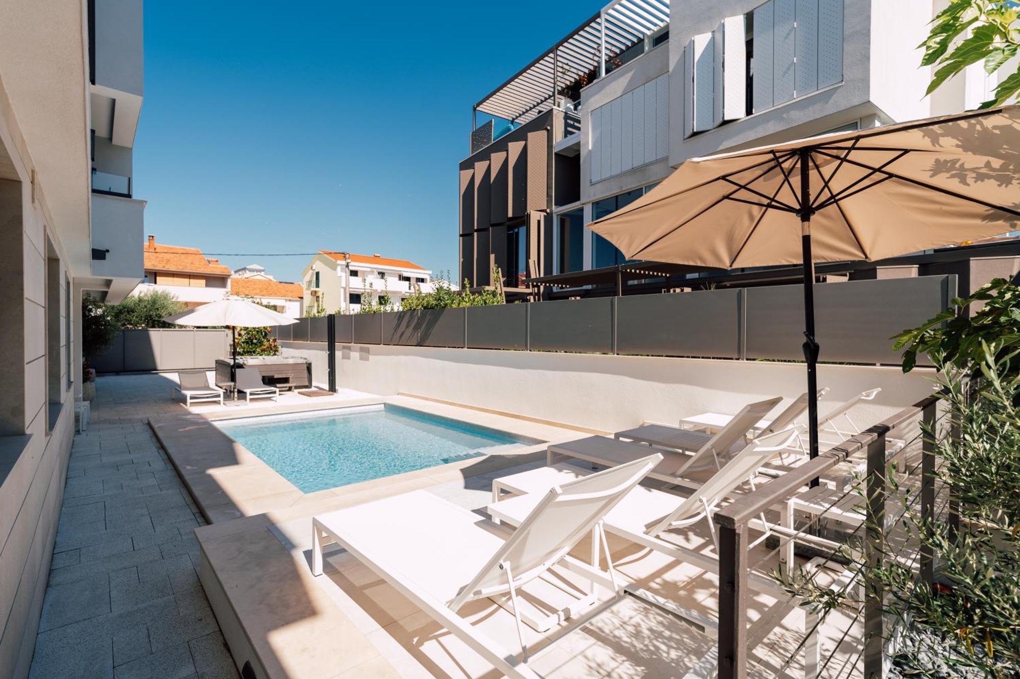 Adria Concept Suites Zadar Bagian luar foto